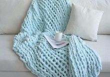 Chenille Chunky Knit Throw Baby Blue 30x40